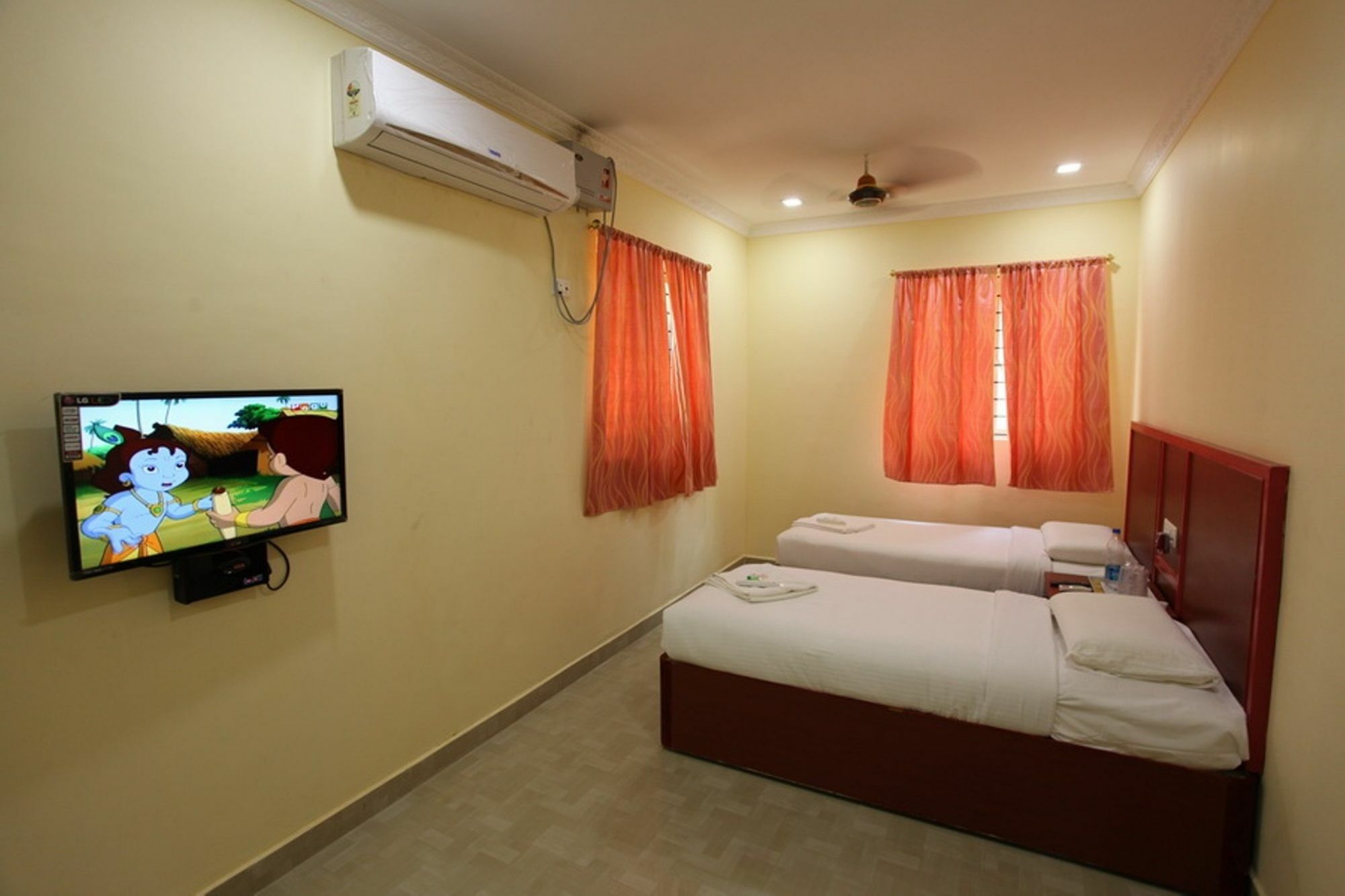 Treebo Ngh Transit Hotel Chennai Luaran gambar