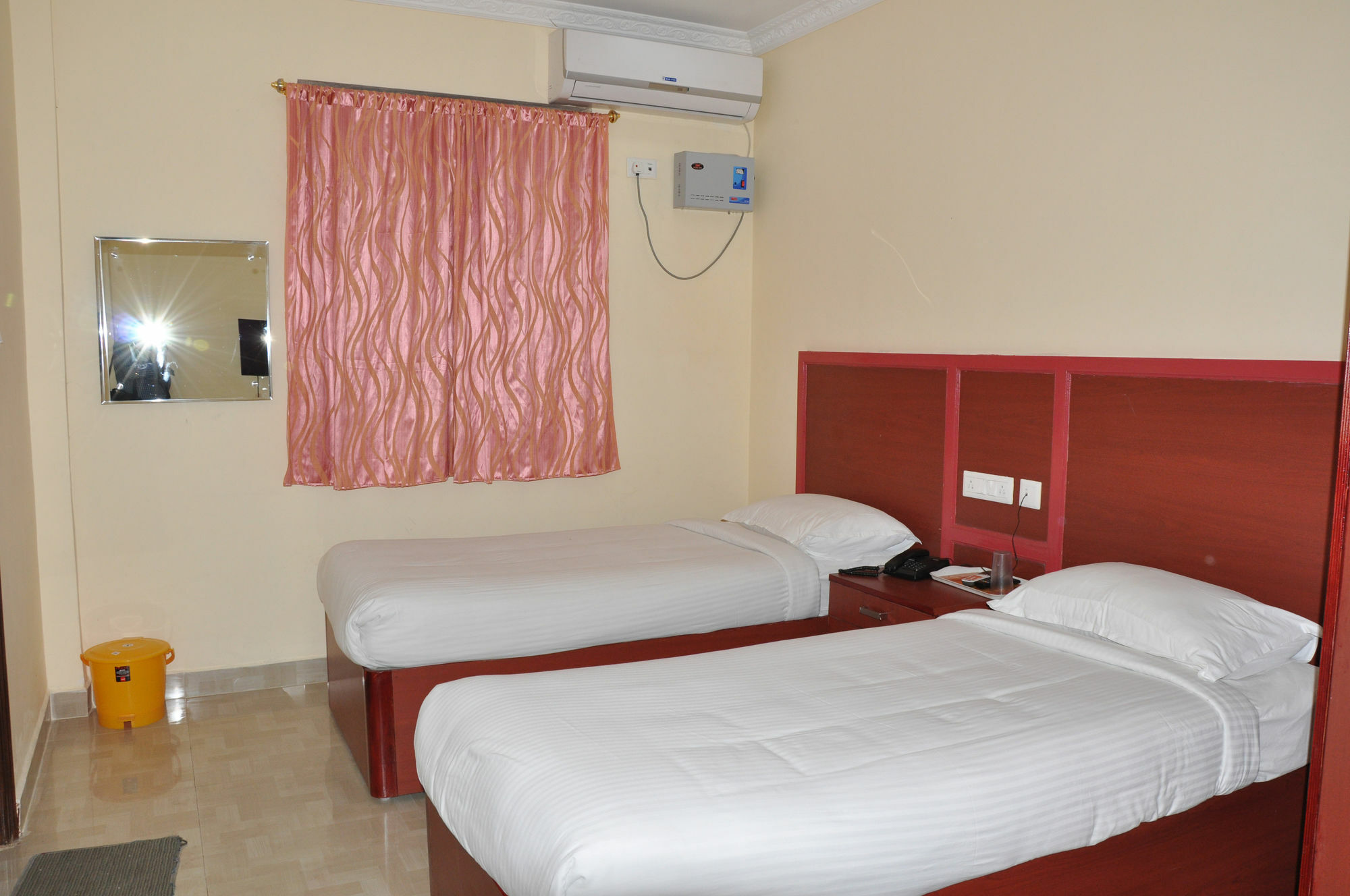 Treebo Ngh Transit Hotel Chennai Luaran gambar